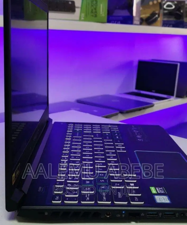 New Laptop Acer Predator Helios 300 16GB Intel Core I7 SSD 512GB