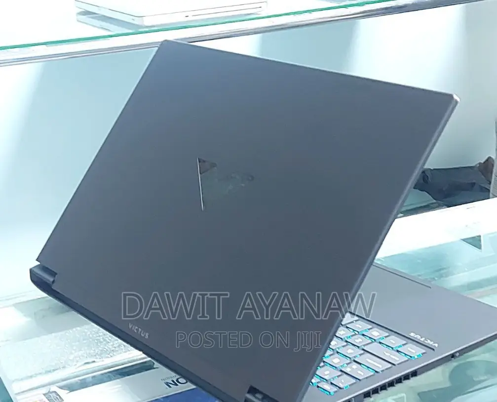 New Laptop HP 16GB Intel Core I7 SSD 1T