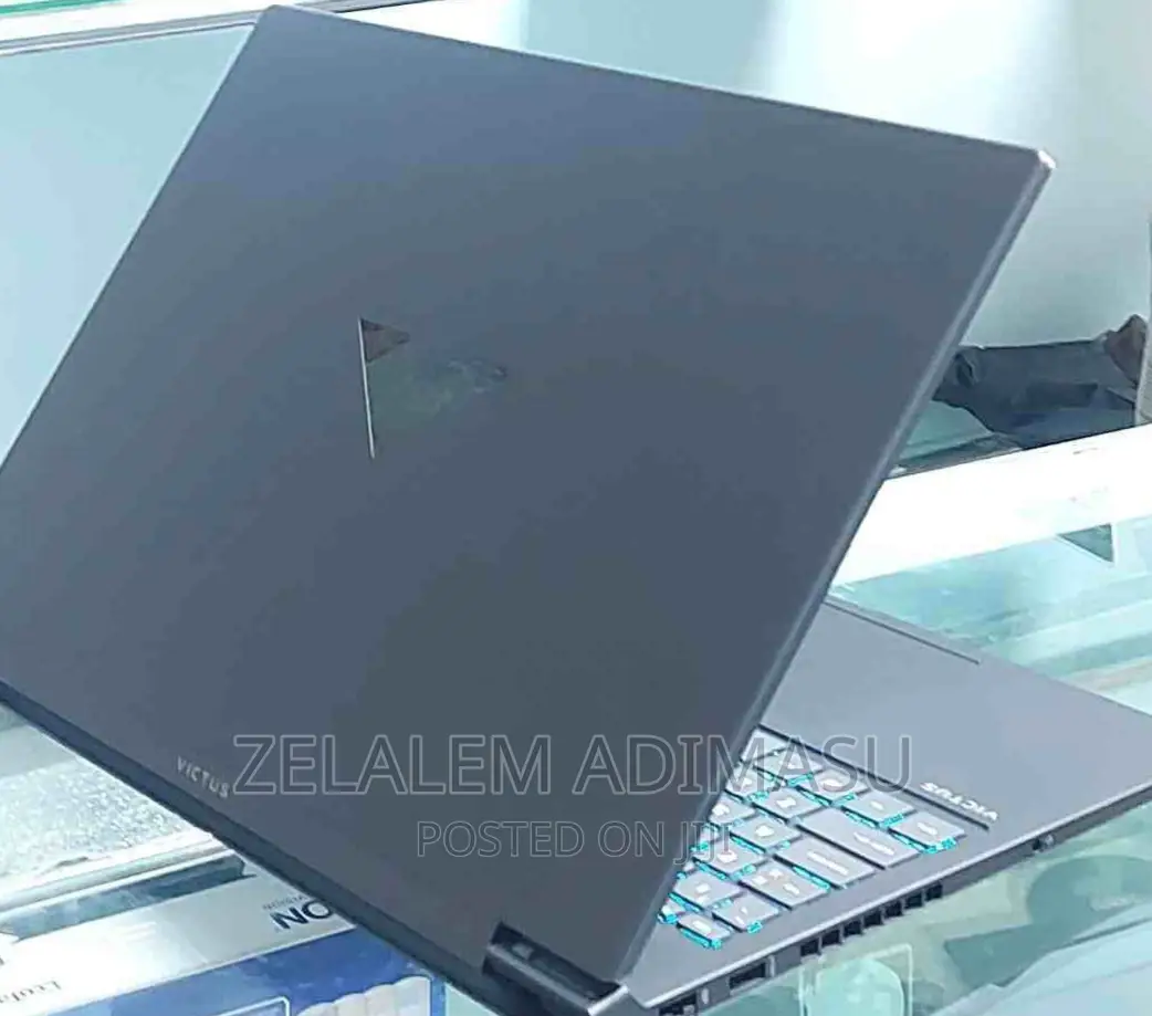 New Laptop HP Victus 16 16GB Intel Core I7 SSD 1T