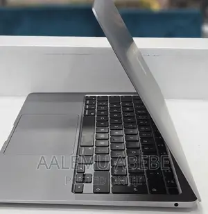 New Laptop Apple MacBook Air 2020 M1 8GB Apple M1 SSD 256GB