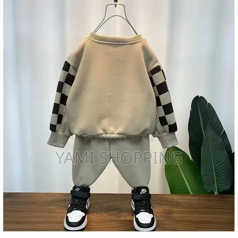 Unisex 2 Piece Top and Pant Set