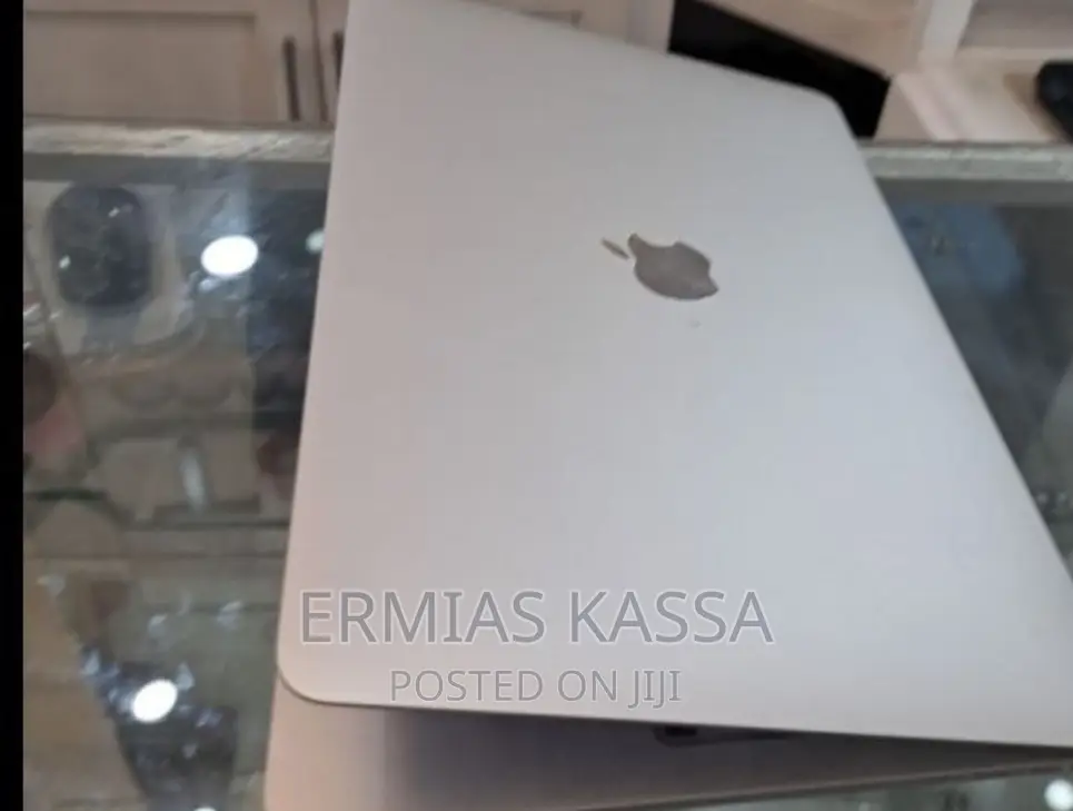 New Laptop Apple MacBook Pro 2020 16GB Apple M2 SSD 1T