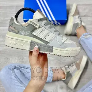 Adidas Form Fashion Sneker Shoes
