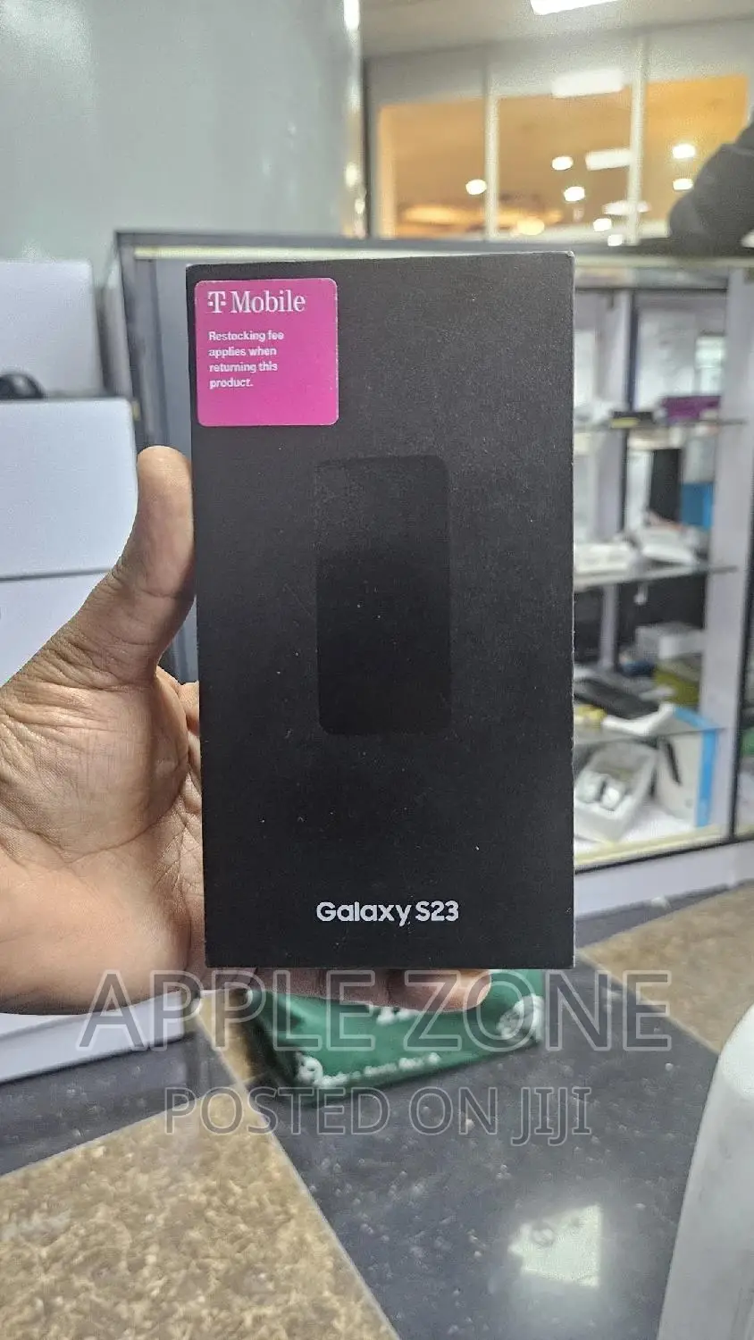 New Samsung Galaxy S23 128 GB Black