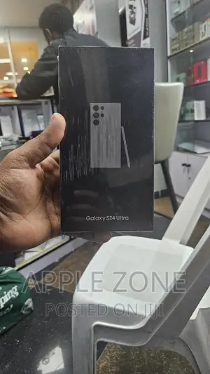 New Samsung Galaxy S24 Ultra 256 GB Silver