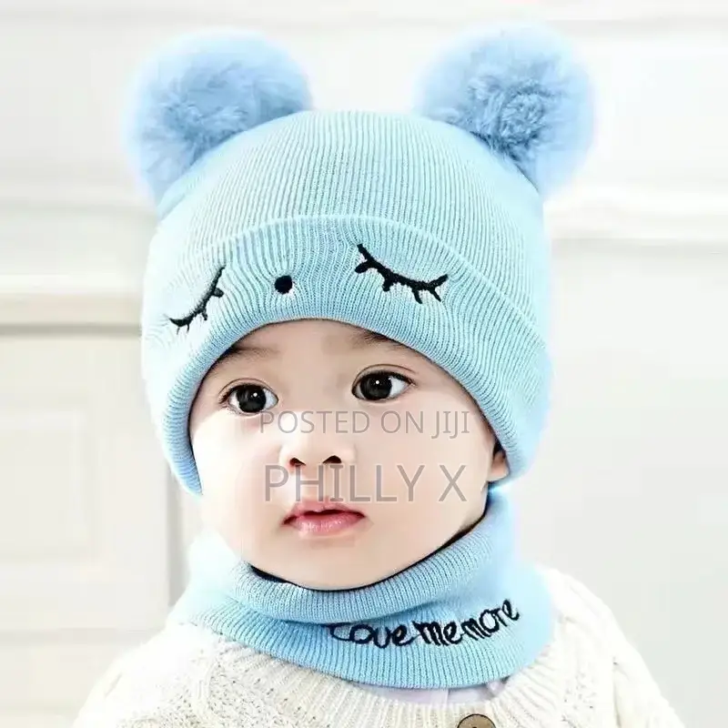 Kid’S Knitted Hat With Scarf