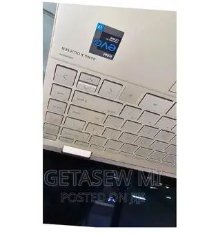 New Laptop HP Envy X360 8GB Intel Core i7 SSD 1T