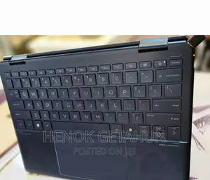 Photo - New Laptop HP Spectre X360 16GB Intel Core I7 SSD 1T