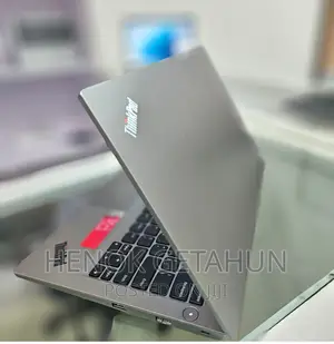 New Laptop Lenovo ThinkPad X250 4GB Intel Core I5 SSD 256GB