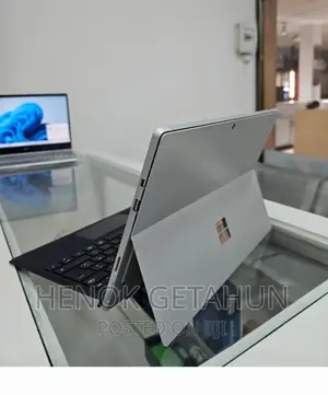 New Laptop Microsoft Surface Pro 6 8GB Intel Core I5 SSD 256GB