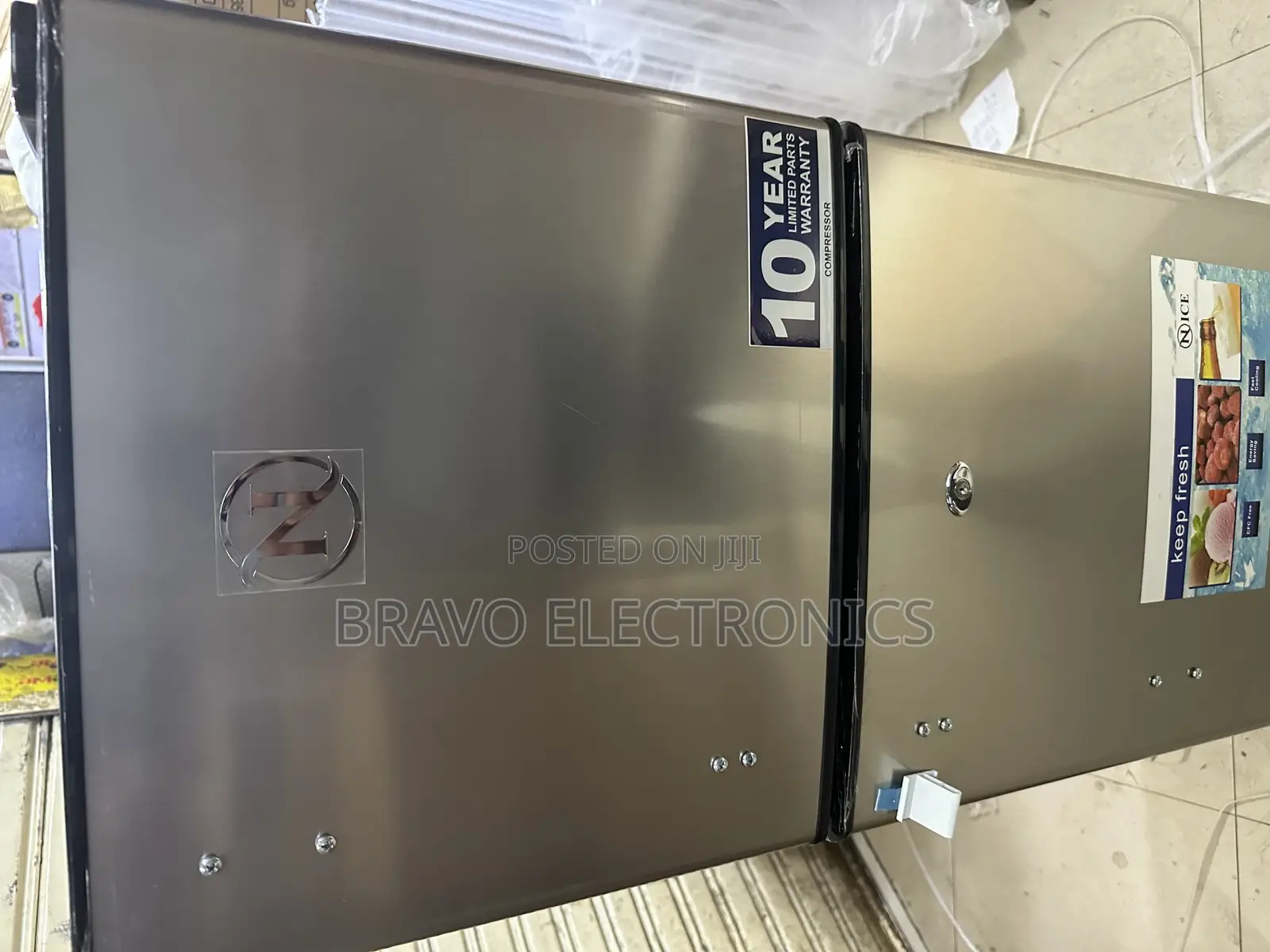 Nice 220 Litter Refrigerator