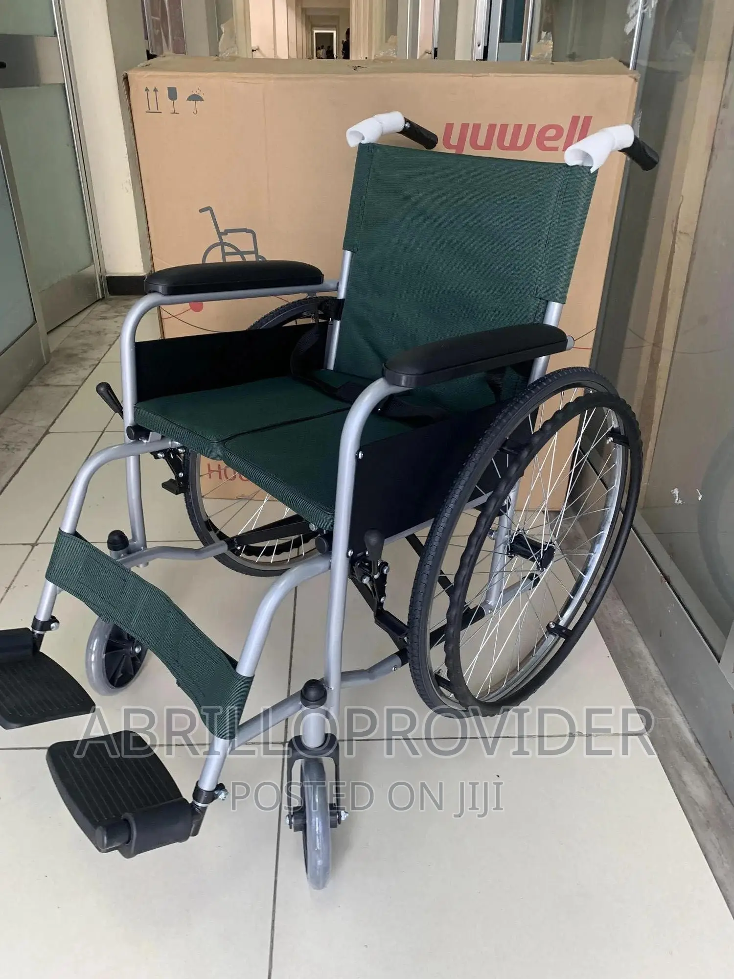 Wheelchair Lightweight Steel Transport Wheelchair Aluminium