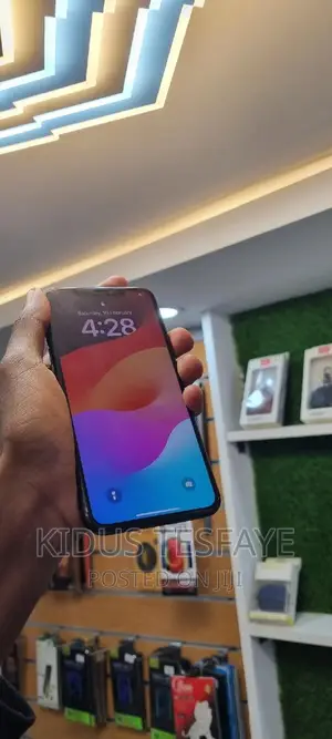 Apple iPhone 11 Pro Max 64 GB