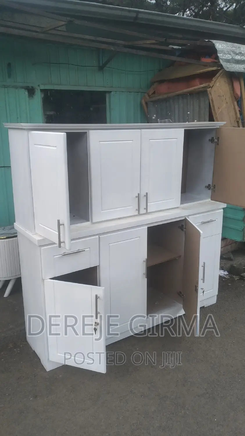 1,60cm ኪችን ከነተሰቃዩ