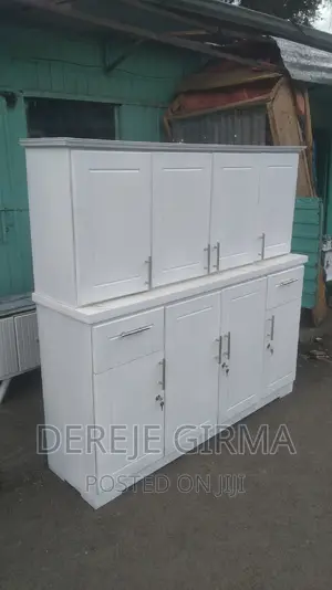 1,60cm ኪችን ከነተሰቃዩ