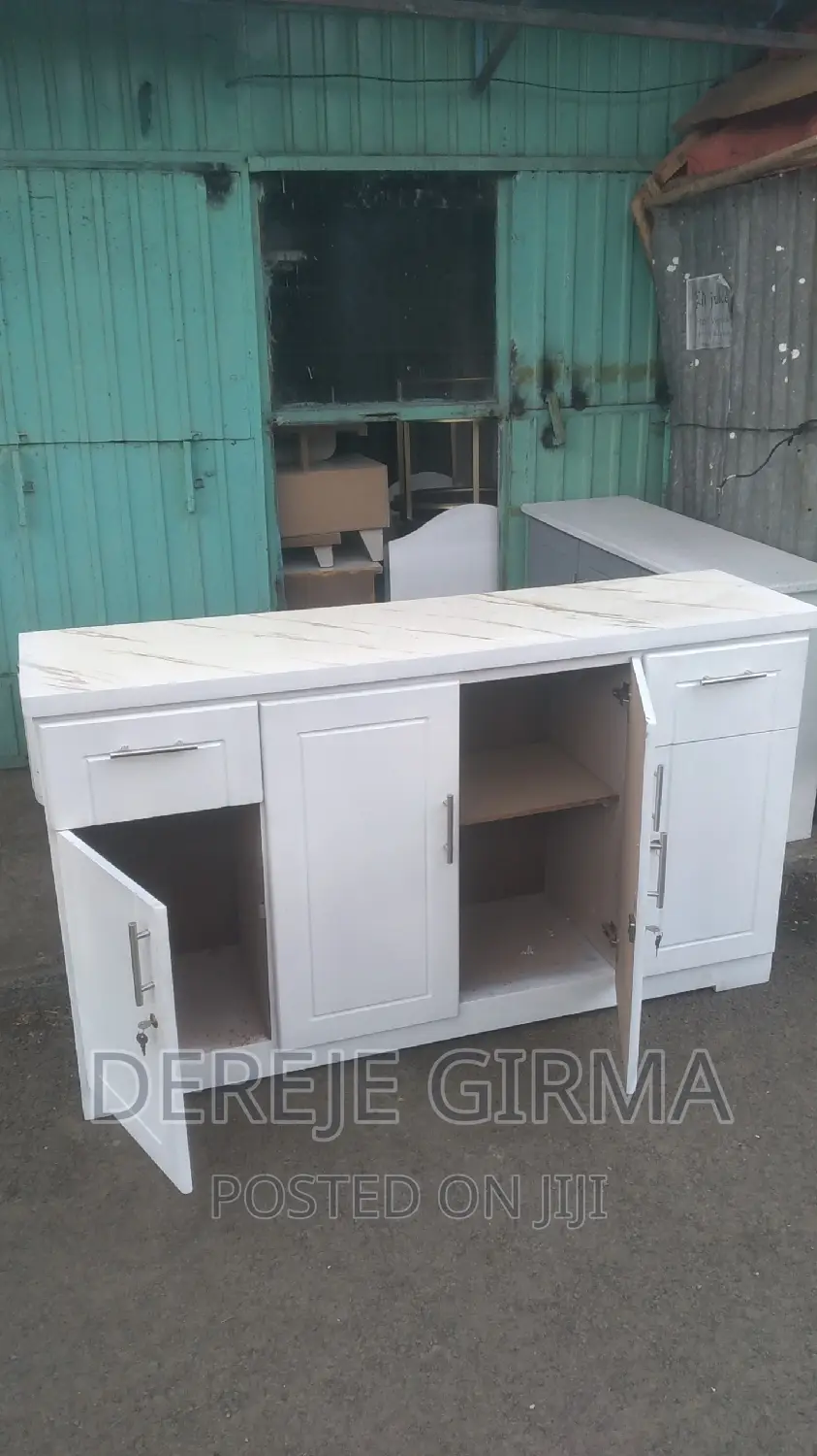 1,60cm ኪችን ከነተሰቃዩ