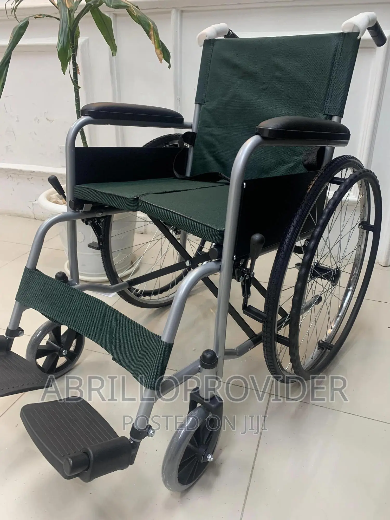 Wheelchair,Lightweight~Fold Wheelchair Driving,Wheelchair