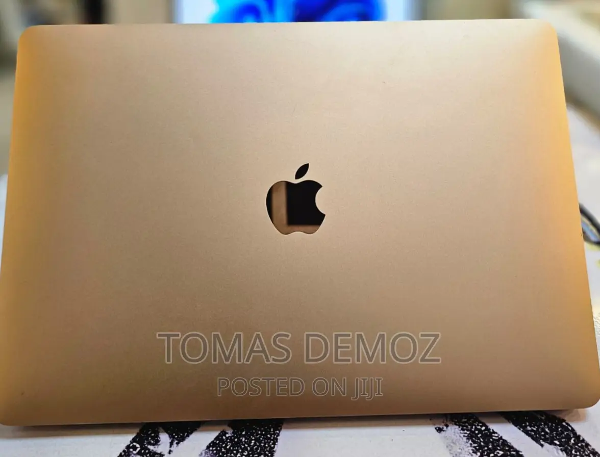 New Laptop Apple MacBook Air 2020 8GB Intel Core I5 SSD 256GB