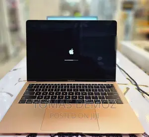 Photo - New Laptop Apple MacBook Air 2020 8GB Intel Core I5 SSD 256GB