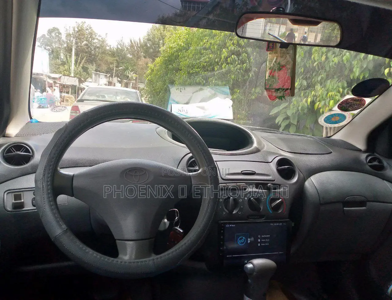 Toyota Vitz 2001 Silver