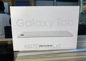 Photo - New Samsung Galaxy Tab A8 10.5 (2021) 64 GB Silver