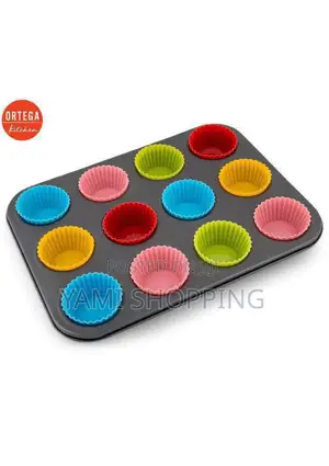 12 Holes Cup + Silicon Baking Molds Muffin Pan