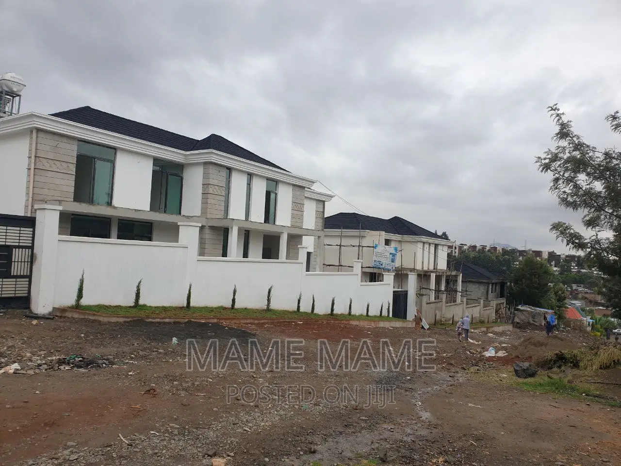 7bdrm House in Addis Abeba, Bole for sale