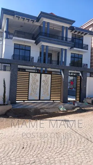 9bdrm House in Addis Abeba, Bole for sale