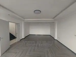 5bdrm House in የሚሸጥ ቤት ለቡ, Nifas Silk-Lafto for sale