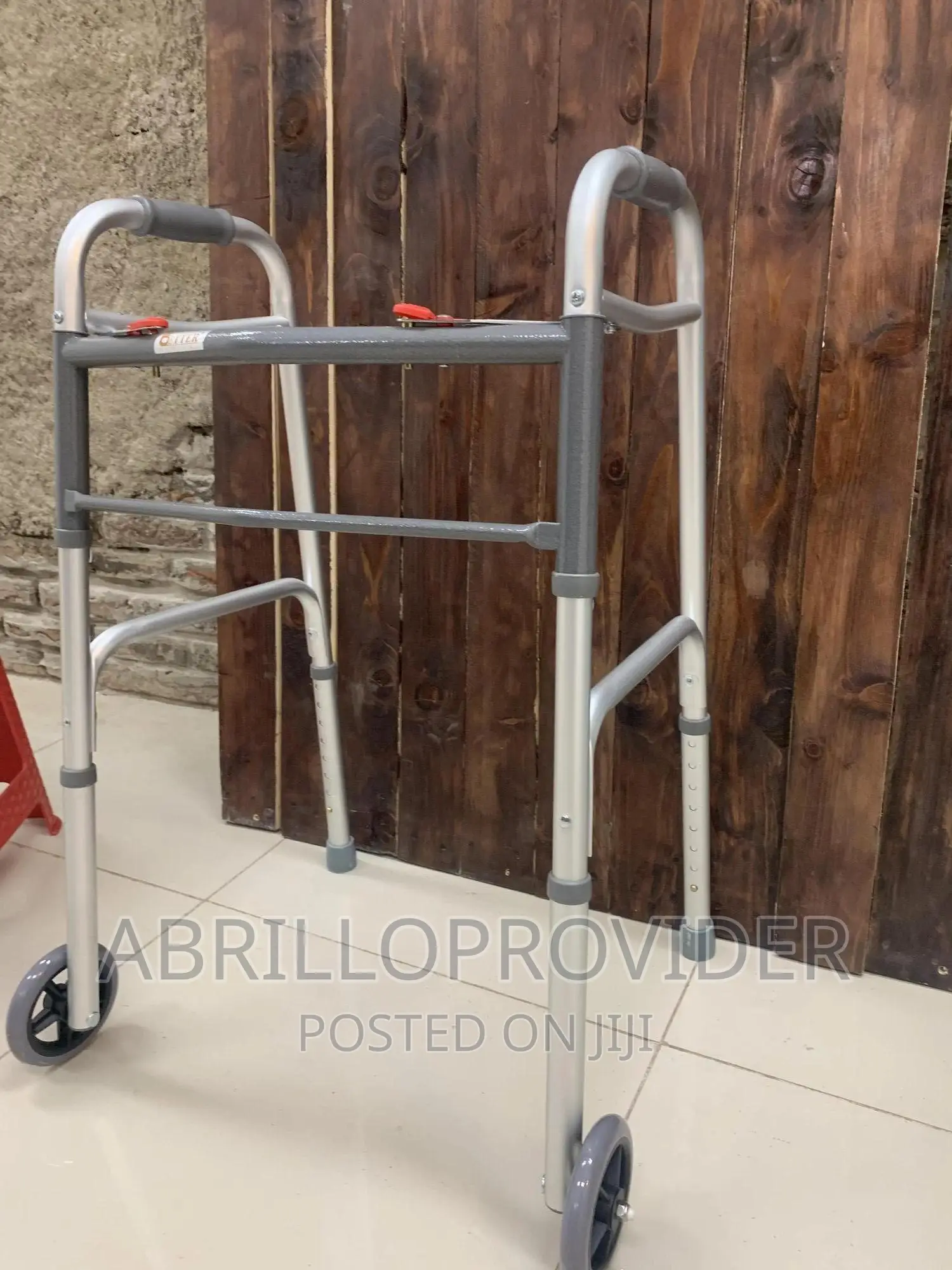 Folding_walker~Wheels,Rolling Walker,Walker_walker=Walker