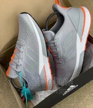 Original Adidas 2023 Model Running Shoes
