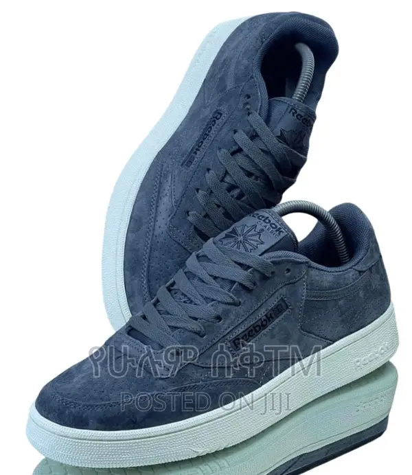 Original Reebok Classics Low Shoes