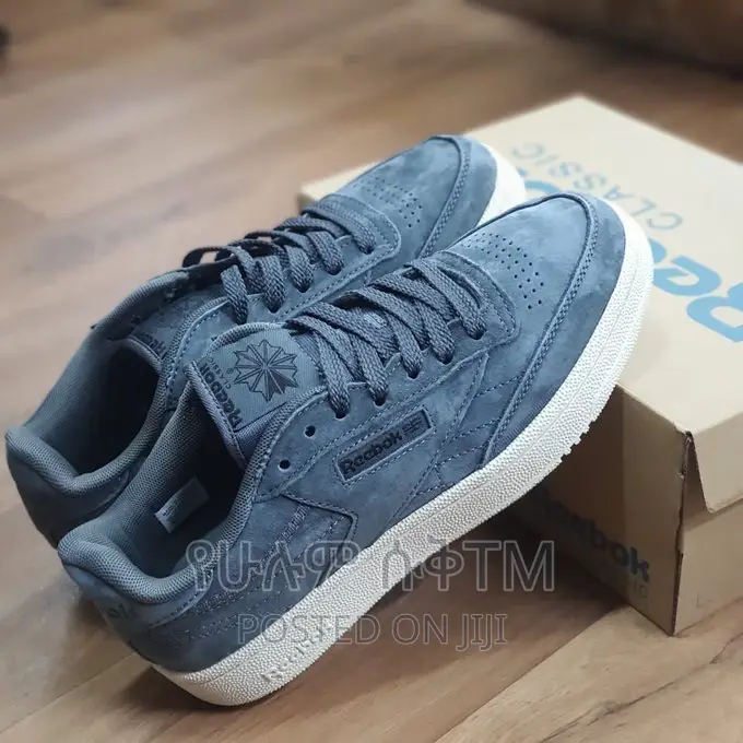 Original Reebok Classics Low Shoes