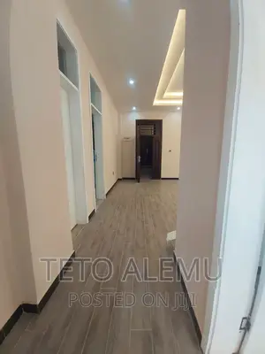 3bdrm Apartment in ሰሚት ሰባ ሁለት አካባቢ የሚሸጥ, Bole for sale