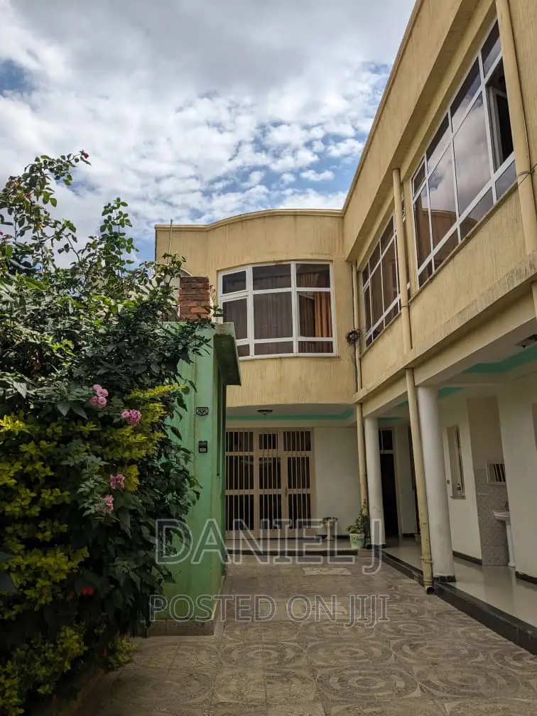 5bdrm House in Central Tigray for sale