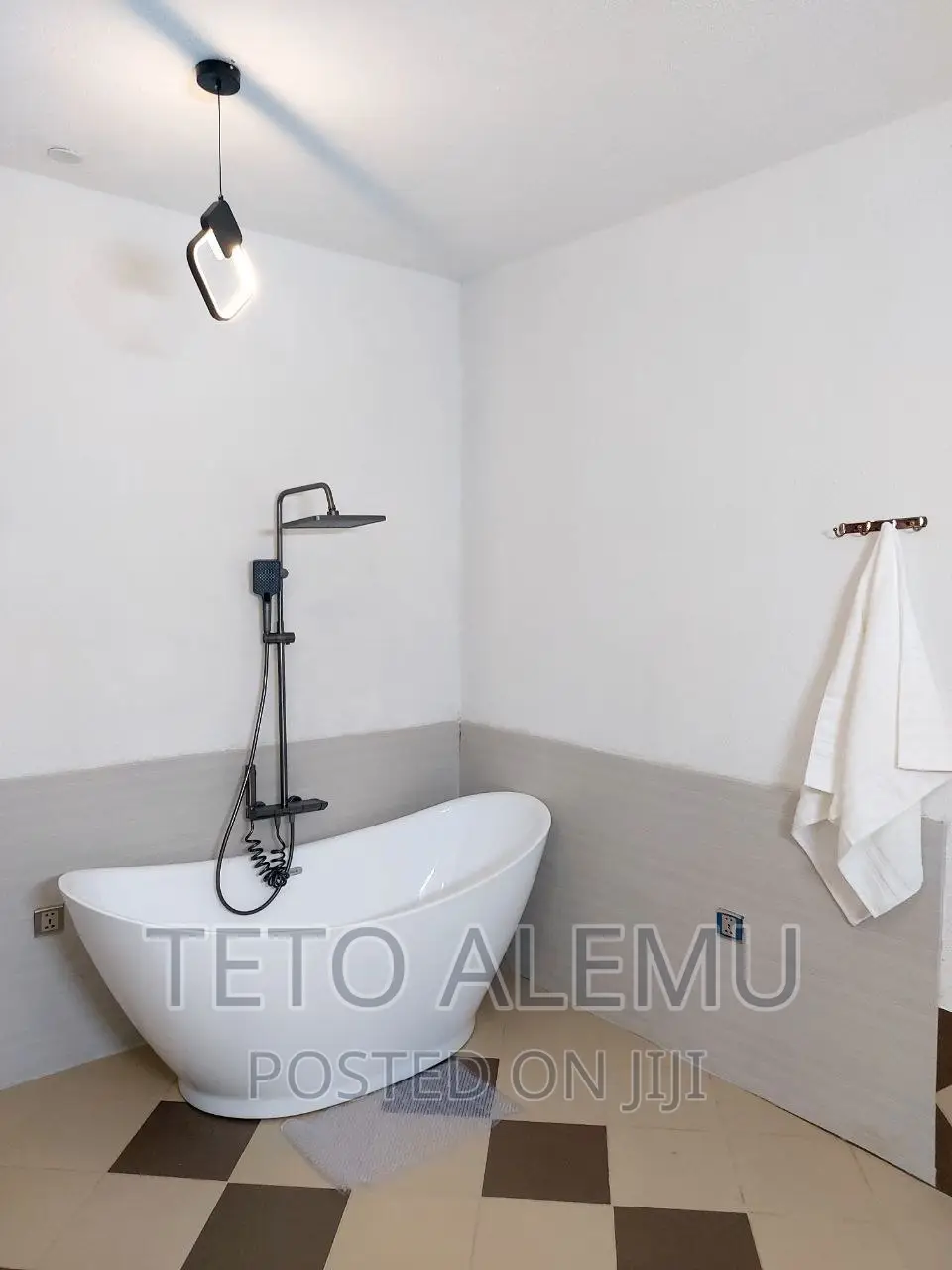 3bdrm Apartment in Apartment For Sale for sale