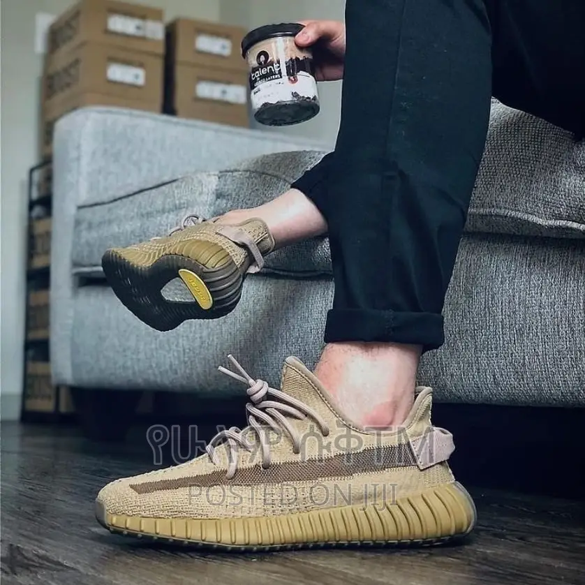 Original Adidas Yeezy Boost 350 V2 Shoes