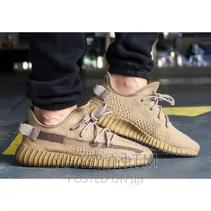 Original Adidas Yeezy Boost 350 V2 Shoes