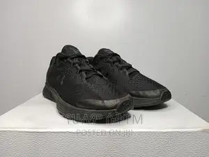 Original Under Armour Essentials Shoe