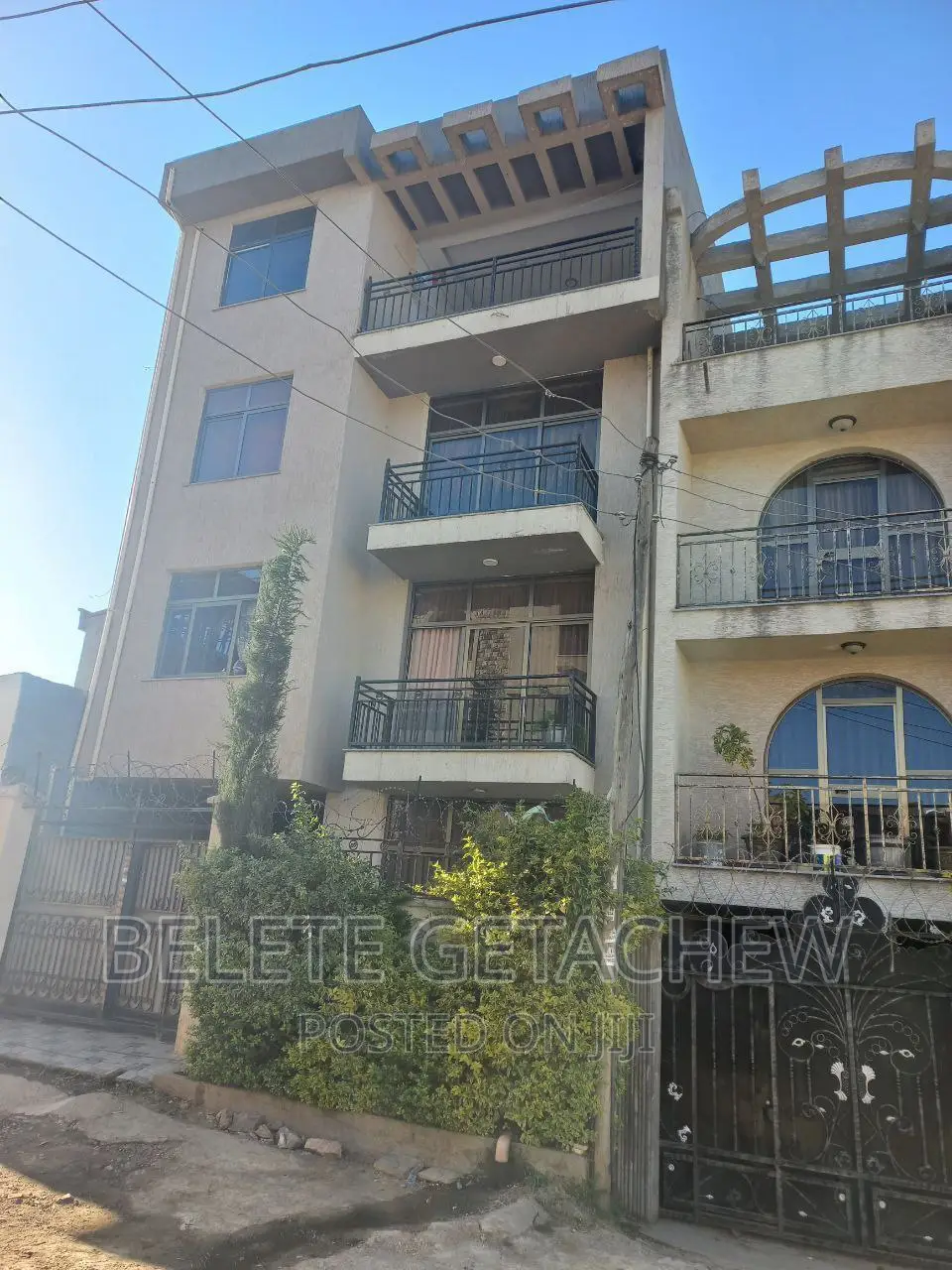6bdrm House in Ayat Compound G+3, Bole for sale