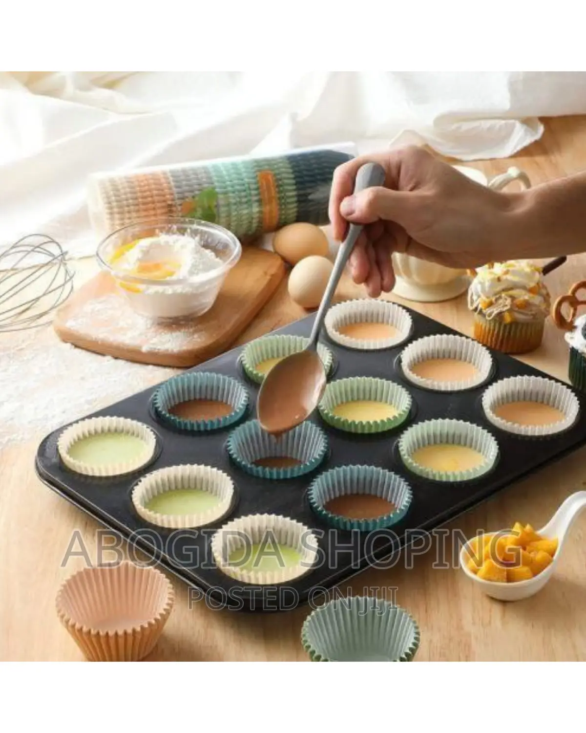 12 Holes Cup + Silicon Baking Molds Muffin Pan