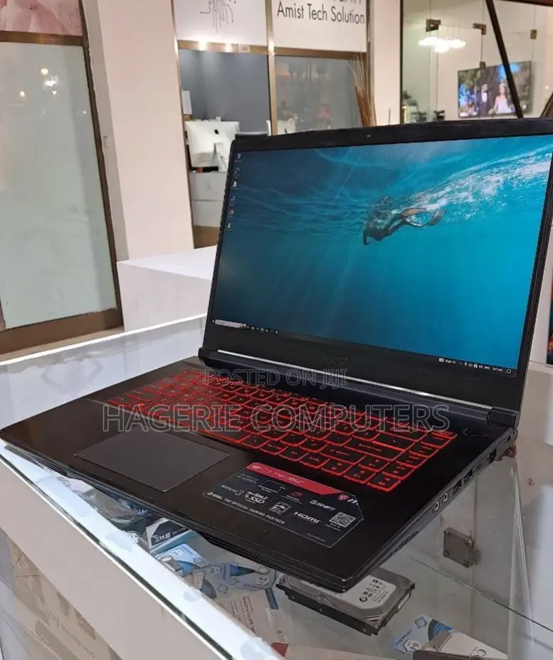 New Laptop MSI GF63 8GB Intel Core I5 SSD 512GB