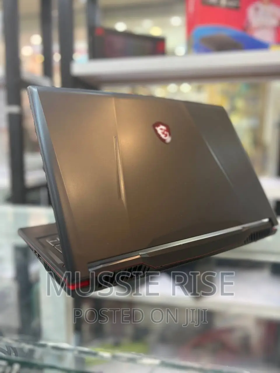New Laptop MSI GL63 8RD 16GB Intel Core I7 SSD 512GB