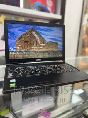New Laptop MSI GL63 8RD 16GB Intel Core I7 SSD 512GB