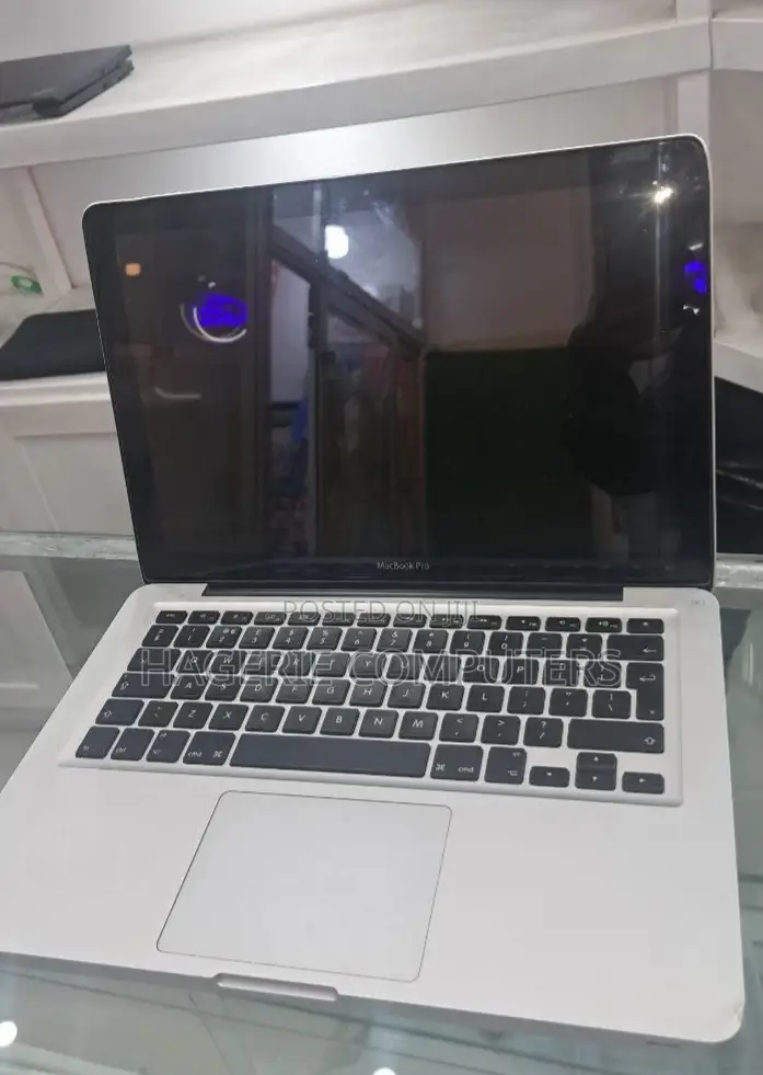 New Laptop Apple MacBook Pro 2012 8GB Intel Core i5 HDD 1T
