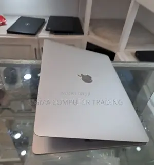 Photo - New Laptop Apple MacBook Air 2020 M1 16GB Apple M1 SSD 1T