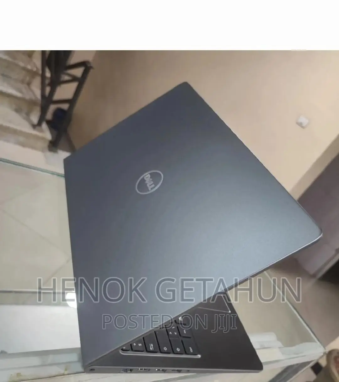 New Laptop Dell Vostro 1014 8GB Intel Core i5 SSD 256GB