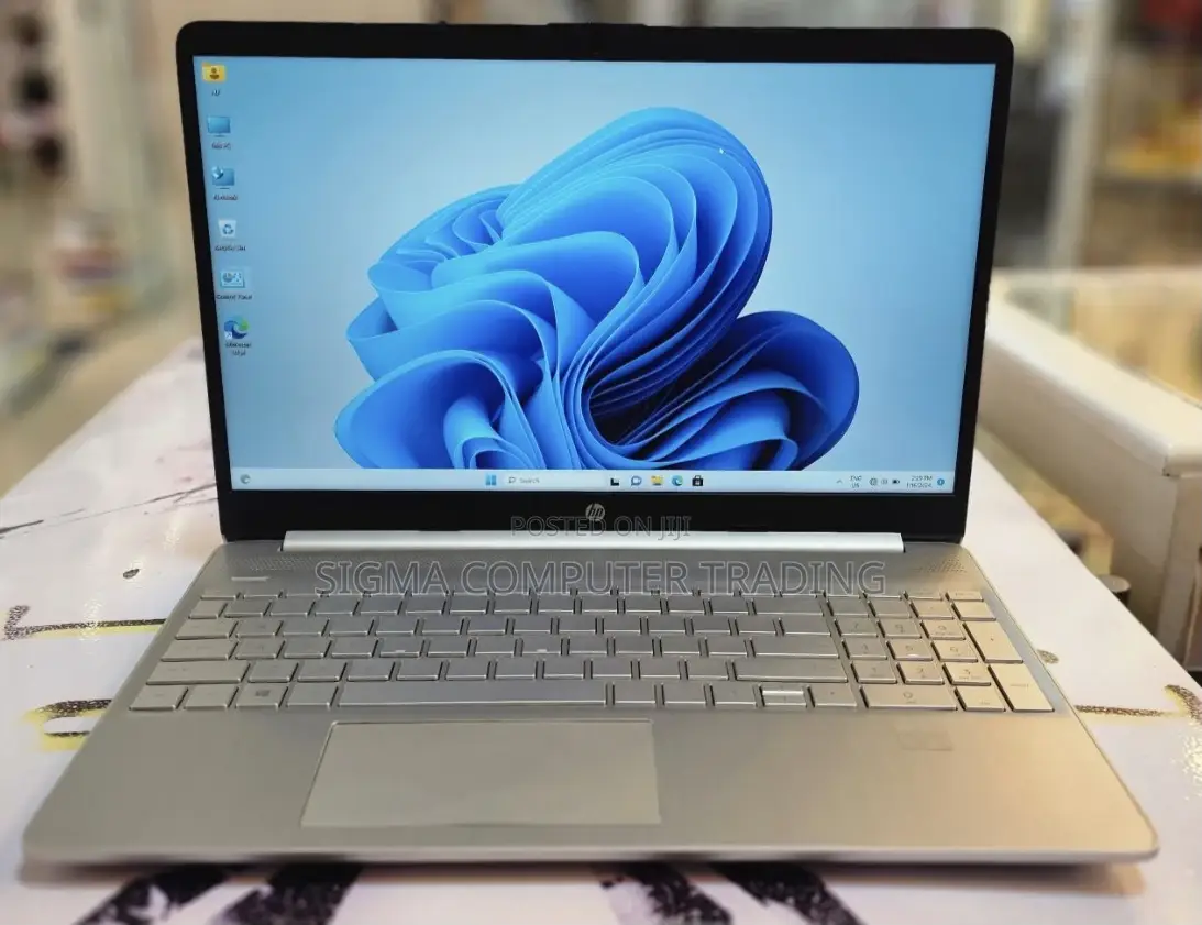 New Laptop HP Stream Notebook 16GB Intel Core I5 SSD 512GB