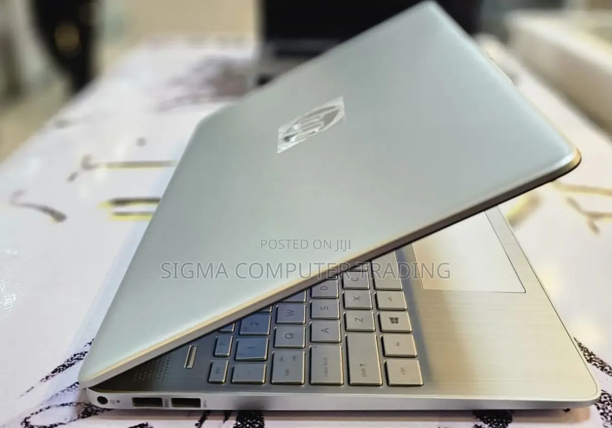 New Laptop HP Stream Notebook 16GB Intel Core I5 SSD 512GB