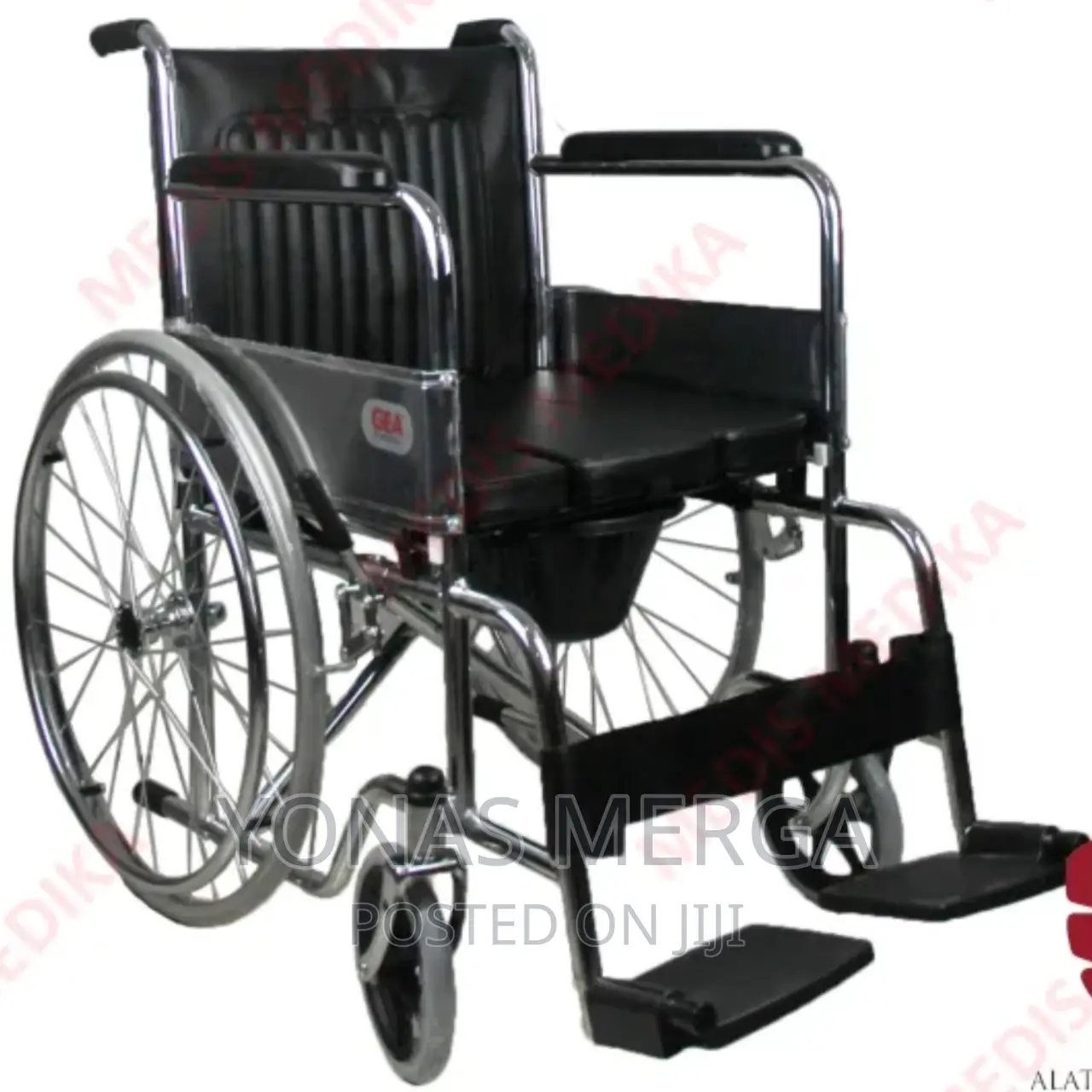 Bath Wheelchair Commode STBD Folding Toilet/Mobile Toilet